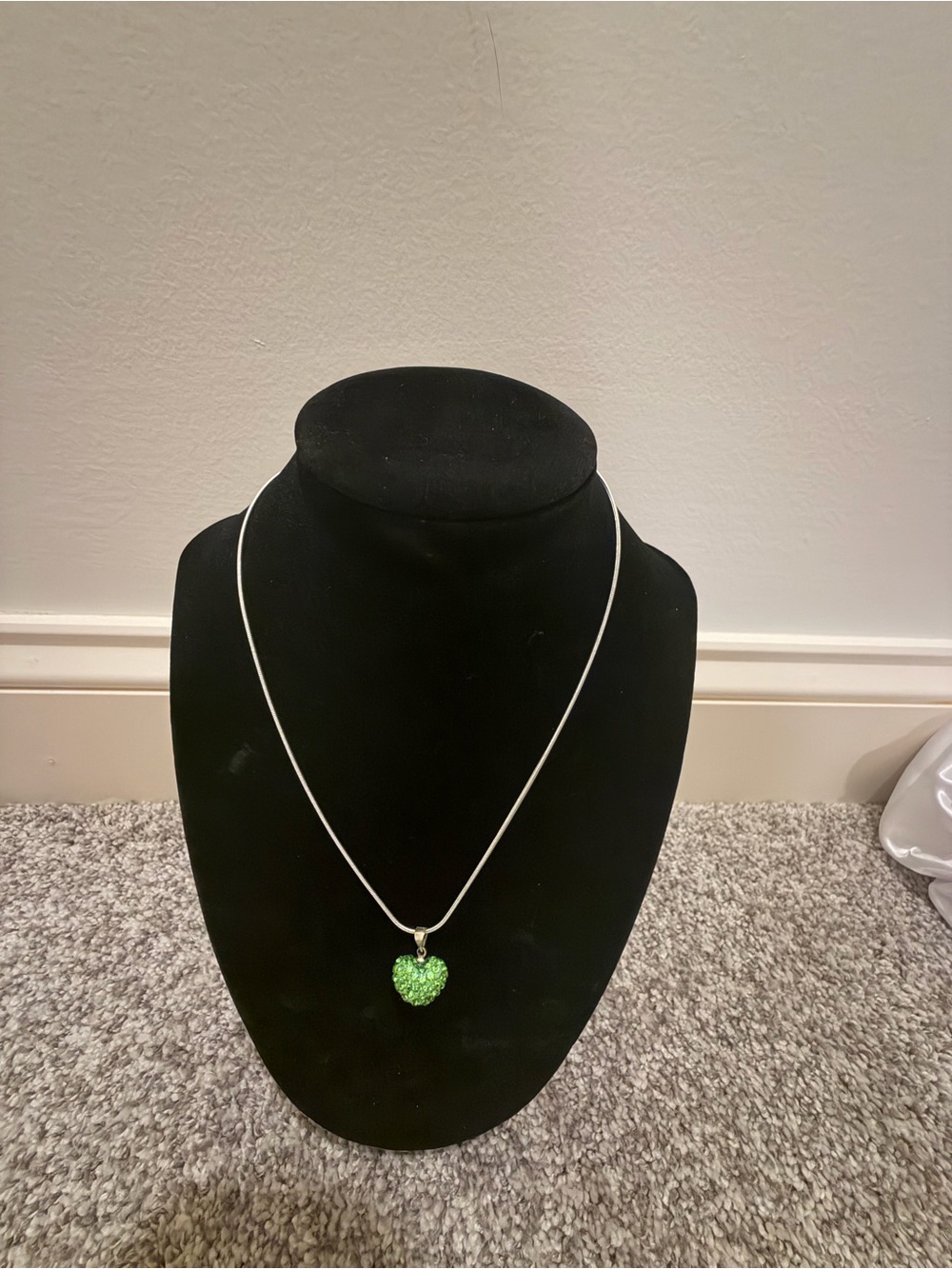 Green Heart Pendant Necklace - Women Jewelry